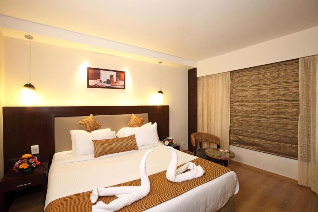 Hotel Vijaydeep Place Near Delhi Airport 뉴델리 외부 사진